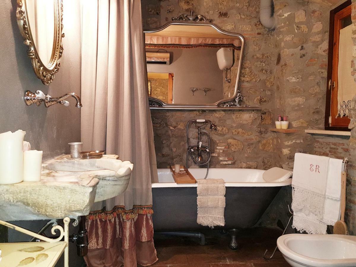 Il Pievano B&B กัมปีลยา มาริตติมา ภายนอก รูปภาพ